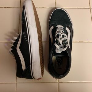 VANS Old Skool Vans Black White Women 9 Men 7.5